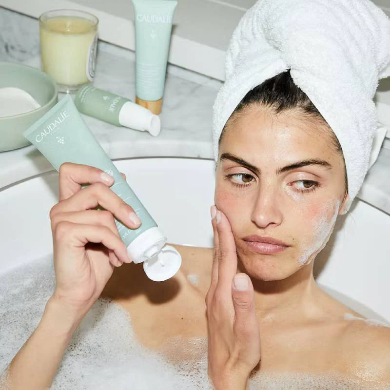 Caudalie Vinopure Gel de Limpeza Purificante 385ml - Image 2